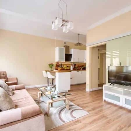 Tamka By Bookinghost *