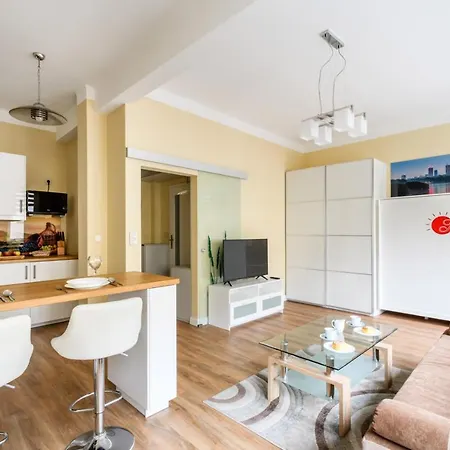 Tamka By Bookinghost