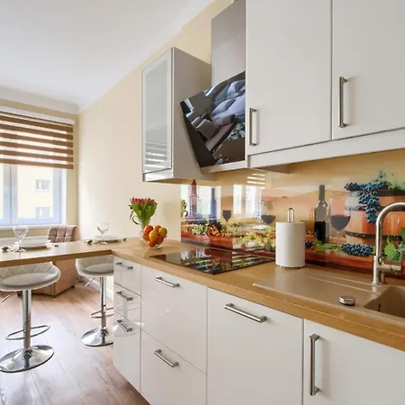 아파트 Tamka By Bookinghost